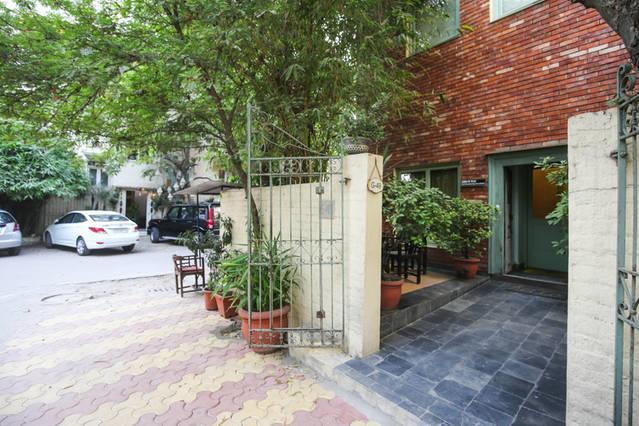 G 49 Bed & Breakfast Neu-Delhi Exterior foto
